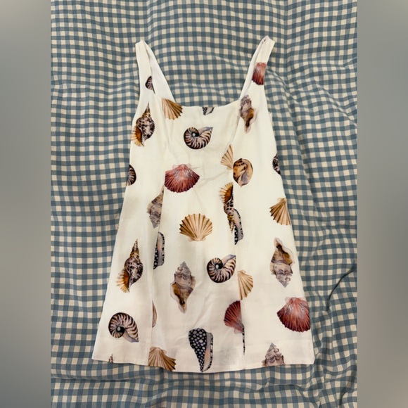 Show Me Your MuMu Dresses & Skirts - Show Me Your MuMu White Shell-Print Mini Dress